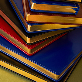 Ежедневник недатированный ATTACHE Gold А5, 143х210мм, 160л, бордо