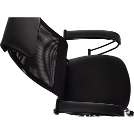 Кресло для руководителя Бюрократ CH-607 чёрное (сетка/ткань, металл)