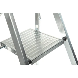 Стремянка алюминиевая Zalger 5 ступеней (111-5) фото Стремянка алюминиевая Zalger 5 ступеней (111-5)