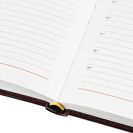 Ежедневник датированный 2026 АТТАСНЕ А4, 176л, 200х270мм, Каньон бордовый