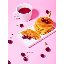 Вафли голландские Деловой Стандарт с начинкой вишня-черешня 770 г