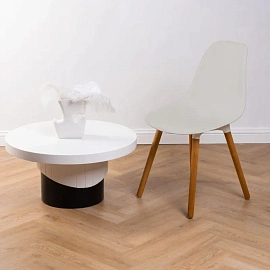 Стул обеденный Brava светло-бежевый (пластик, массив дерева)