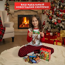 Новогодний сладкий подарок Праздничный бокс Картон 500 грамм, K060