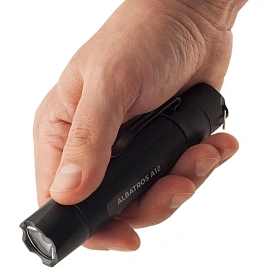 Фонарь ручной ЯРКИЙ ЛУЧ YLP Albatros A12 фото Фонарь ручной ЯРКИЙ ЛУЧ YLP Albatros A12
