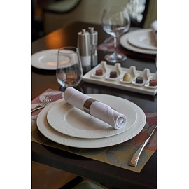 Тарелка десертная TUDOR ENGLAND  Royal Sutton 15см,TU2081