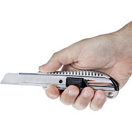 Нож универсальный Attache Selection с цинковым покрытием ширина лезвия 18 мм