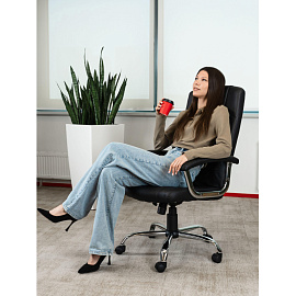 Кресло для руководителя Easy Chair EChair-524 TPU чёрное (экокожа, металл)