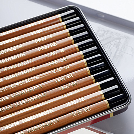 Набор карандашей чернографитных художественных Koh-i-Noor заточенные шестигранные, корпус бежевый (12 штук)