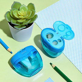 Точилка для карандашей Attache Selection с контейнером пластиковая голубая