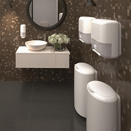 Диспенсер для рулонных полотенец Торк (Tork) 551100 Matic H1 Intuition сенсорный пластиковый белый фото Диспенсер для рулонных полотенец Торк (Tork) 551100 Matic H1 Intuition сенсорный пластиковый белый