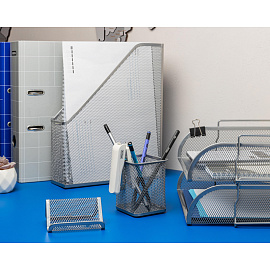 Подставка-стакан для канцелярских принадлежностей Attache серебристая 10.2x10.2x14.2 см