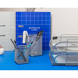 Подставка-стакан для канцелярских принадлежностей Attache серебристая 10.2x10.2x14.2 см