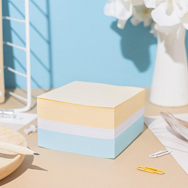 Блок для записей Attache 90x90x50 мм разноцветный проклеенный (плотность 80 г/кв.м) фото Блок для записей Attache 90x90x50 мм разноцветный проклеенный (плотность 80 г/кв.м)