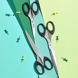 Ножницы 169 мм Attache с пластиковыми симметричными эллиптическими ручками черного цвета фото Ножницы 169 мм Attache с пластиковыми симметричными эллиптическими ручками черного цвета