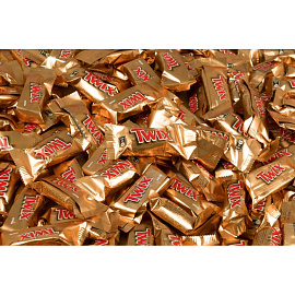 Шоколадный батончик Twix мини 184 г фото Шоколадный батончик Twix мини 184 г