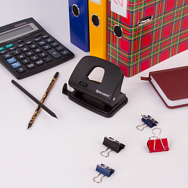 Дырокол BRAUBERG "SX-20", до 20 листов, черный, 229694 фото Дырокол BRAUBERG "SX-20", до 20 листов, черный, 229694