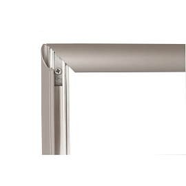 Рамка настенная с клик-профилем 30 мм А2 Комус серебристая фото Рамка настенная с клик-профилем 30 мм А2 Комус серебристая