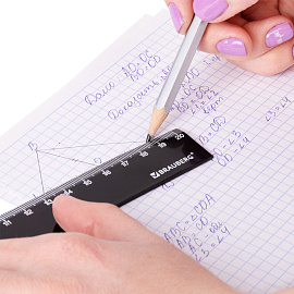 Линейка пластиковая 20 см, BRAUBERG, черная, пакет, 210775