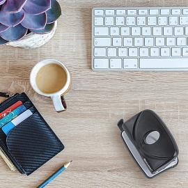 Дырокол BRAUBERG "Original", до 20 листов, черный, 222539