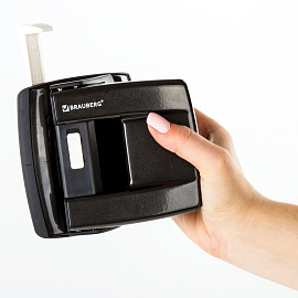 Дырокол металлический BRAUBERG "ULTRA", до 20 листов, черный, 228758 фото Дырокол металлический BRAUBERG "ULTRA", до 20 листов, черный, 228758