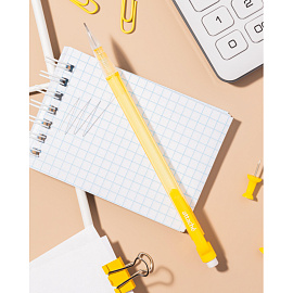 Карандаш механический желтый Attache Economy 0.7 мм