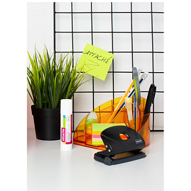 Дырокол Attache Power до 10 листов черный с линейкой фото Дырокол Attache Power до 10 листов черный с линейкой