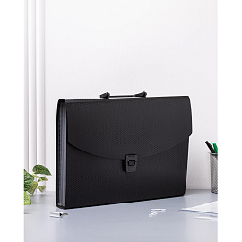 Папка-портфель пластиковая Комус A4 черная (34х4х24 см, 6 отделений)