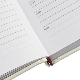 Ежедневник недатированный Attache Velvet искусственная кожа Soft Touch A5+ 136 листов белый