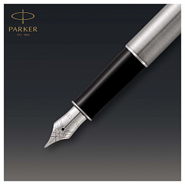 Ручка перьевая Parker Sonnet цвет чернил черный цвет корпуса серебристый (артикул производителя 1931509)