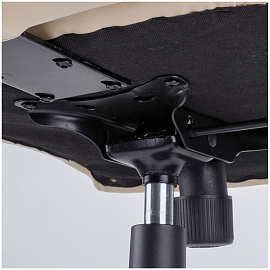 Кресло руководителя Helmi HL-E03 "Accept", экокожа бежевая фото Кресло руководителя Helmi HL-E03 "Accept", экокожа бежевая