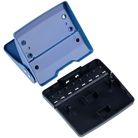 Дырокол Berlingo "Universal" 20л., металлический, синий